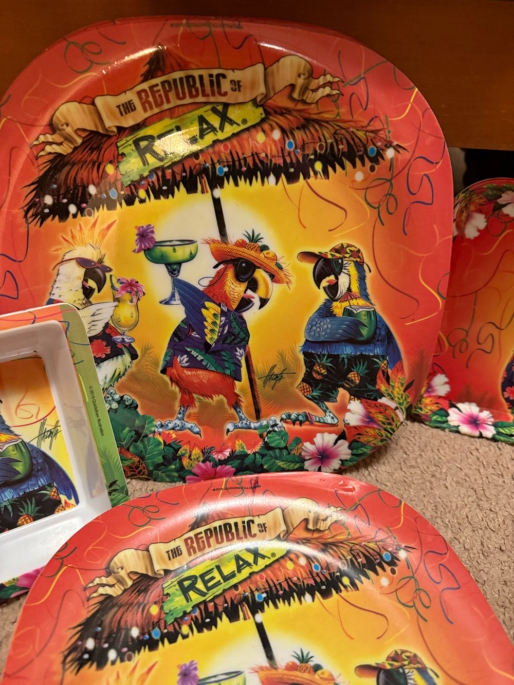 Party plates set - Picture 3 of 7